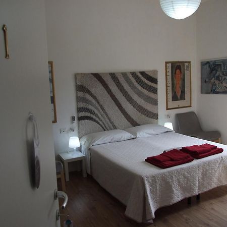 B&B Leo Каляри Екстериор снимка