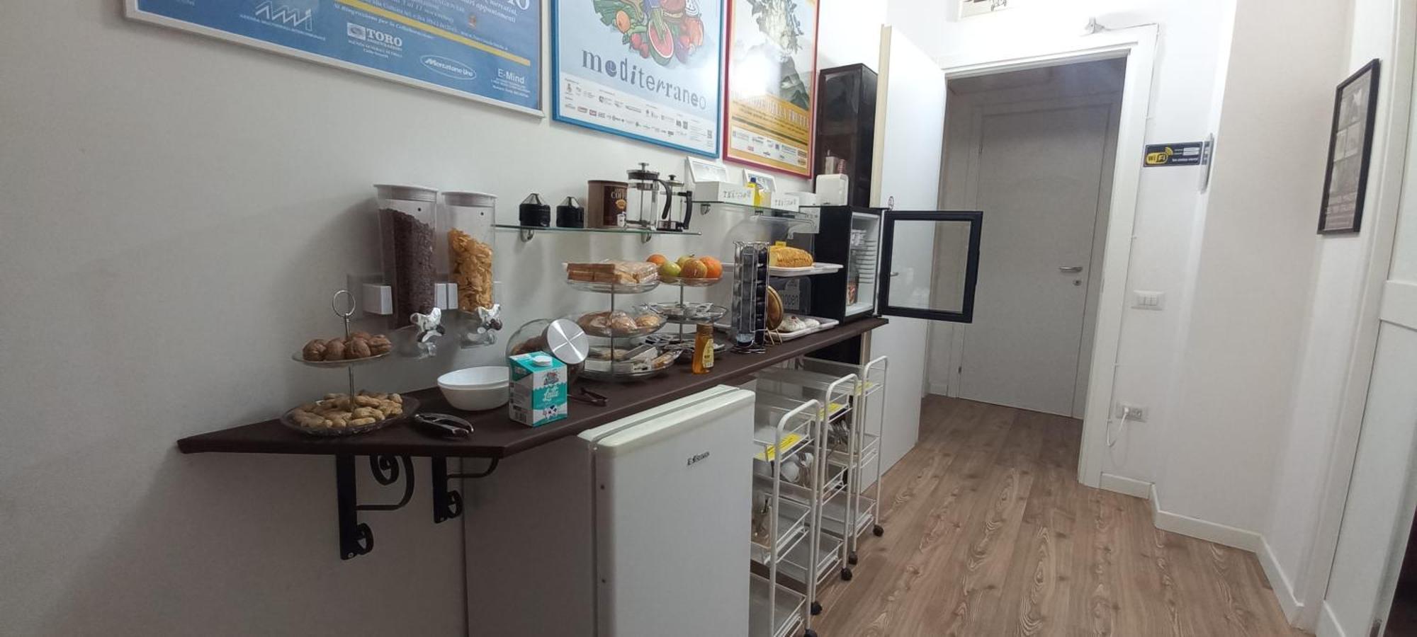 B&B Leo Каляри Екстериор снимка