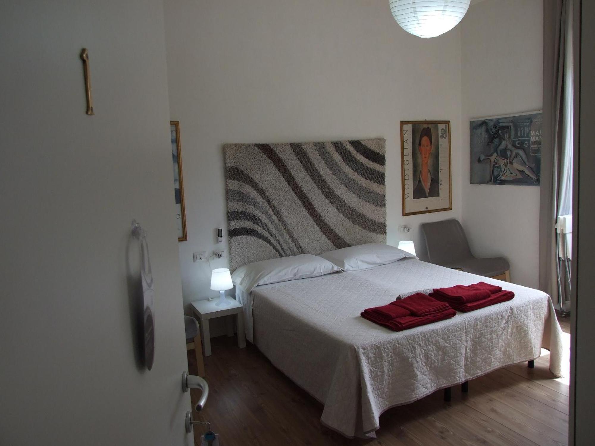 B&B Leo Каляри Екстериор снимка